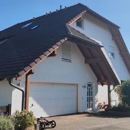 Bischweier Einzimmerwohnung Mit Parkplatz Ohne Kueche מראה חיצוני תמונה